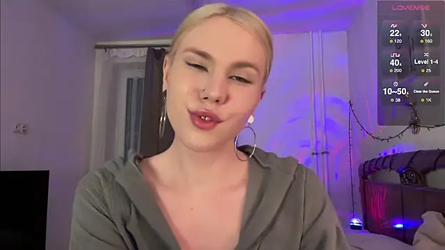 DanielPaige  online show from 01/17/25, 06:23