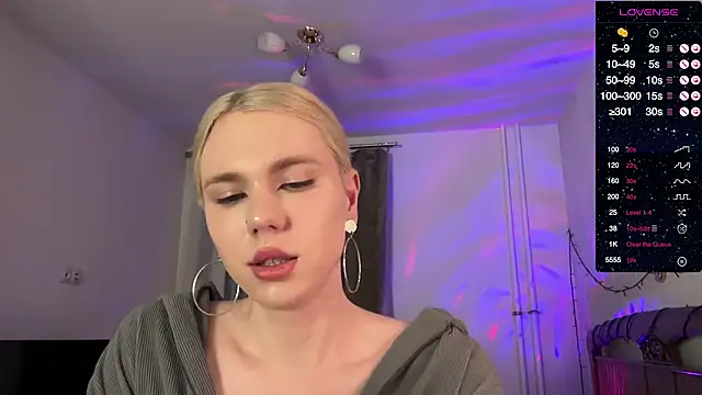 DanielPaige  online show from 01/17/25, 09:28