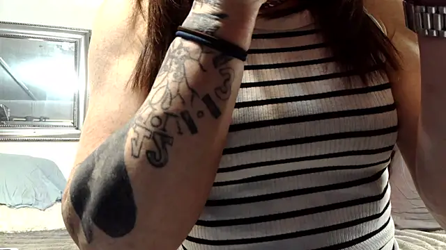 Genevieve143 online show from 03/09/26, 03:54