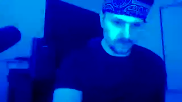 Snapshot of jonnybans chatting on 02/21/26, 07:09 jonnybans online show from 02/21/26, 07:09