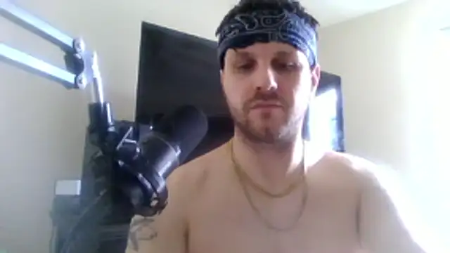 Snapshot of jonnybans chatting on 06/01/26, 10:33 jonnybans online show from 06/01/26, 10:33
