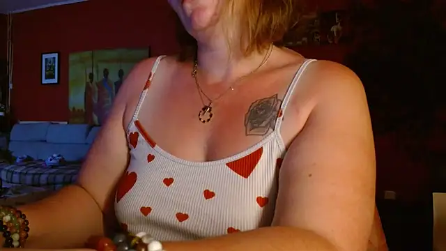 Snapshot of cruellaculdenfer67 chatting on 05/24/26, 08:36 cruellaculdenfer67 online show from 05/24/26, 08:36
