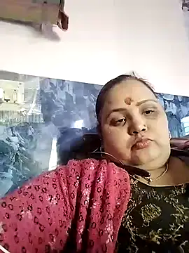 Kiyara7 online show from 01/30/25, 06:24