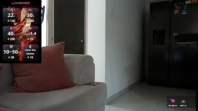 Snapshot of saramartinez1000 chatting on 01/29/25, 07:32 saramartinez1000 online show from 01/29/25, 07:32