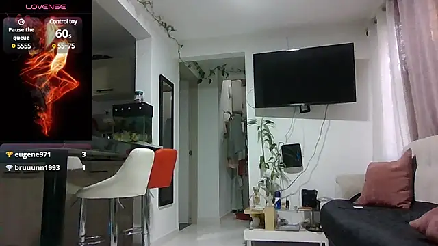 Snapshot of saramartinez1000 chatting on 02/13/25, 09:38 saramartinez1000 online show from 02/13/25, 09:38