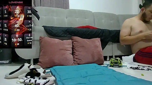 Snapshot of saramartinez1000 chatting on 02/23/25, 05:23 saramartinez1000 online show from 02/23/25, 05:23