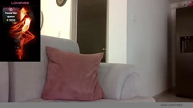 Snapshot of saramartinez1000 chatting on 09/26/25, 03:49 saramartinez1000 online show from 09/26/25, 03:49