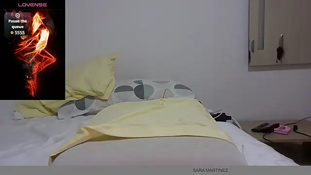 Snapshot of saramartinez1000 chatting on 10/30/25, 03:46 saramartinez1000 online show from 10/30/25, 03:46