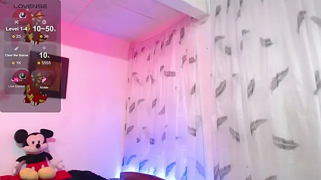 Snapshot of tania_060101 chatting on 01/22/25, 03:29 tania 060101 online show from 01/22/25, 03:29