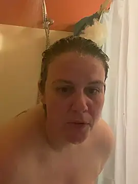 velvetta  online show from 03/01/25, 06:24