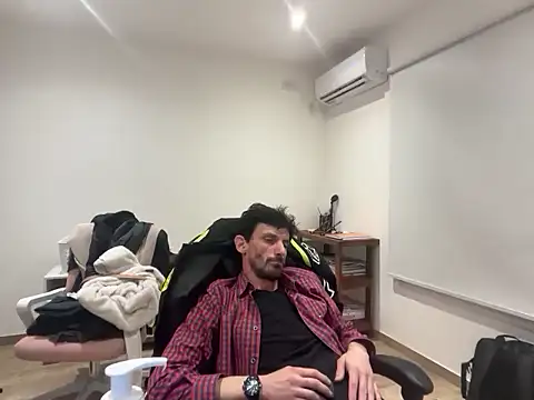 nicolaaaaas online show from 09/24/25, 10:02