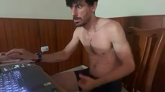 nicolaaaaas online show from 02/03/26, 06:22