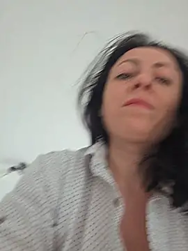 lovewildguy1 online show from 04/17/26, 06:05