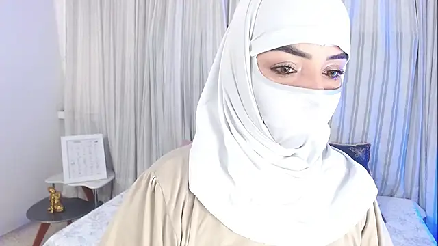 Uzra hayed online show from 09/19/25, 08:09
