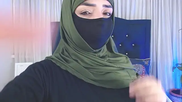 Uzra hayed online show from 12/21/25, 11:12