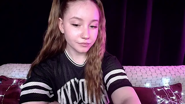 SindiWatsoon online show from 12/16/24, 06:16