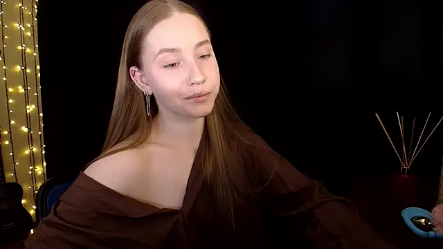 SindiWatsoon online show from 03/16/26, 03:05