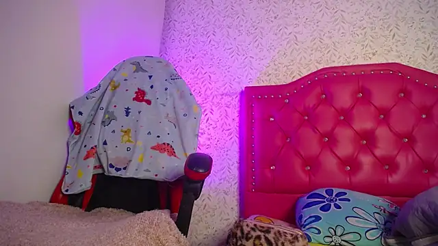 luly pink online show from 03/14/26, 03:34