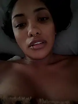 Snapshot of VictoireFeller chatting on 01/13/26, 01:16 VictoireFeller online show from 01/13/26, 01:16