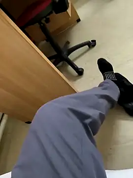 onbifeet online show from 03/13/25, 06:12