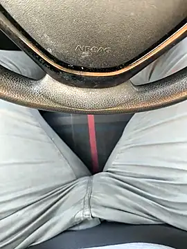 onbifeet online show from 12/02/25, 02:12