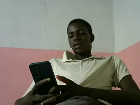 Bigras0011 online show from 12/02/24, 03:26