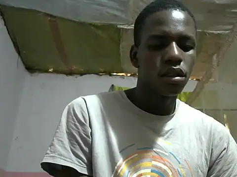 Bigras0011 online show from 09/26/25, 05:11