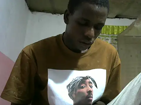 Bigras0011 online show from 10/07/25, 03:53