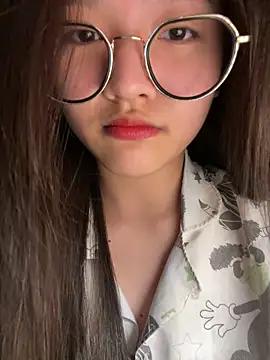 Krixxi22 online show from 11/06/25, 02:18