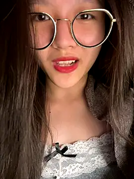 Krixxi22 online show from 11/09/25, 04:38