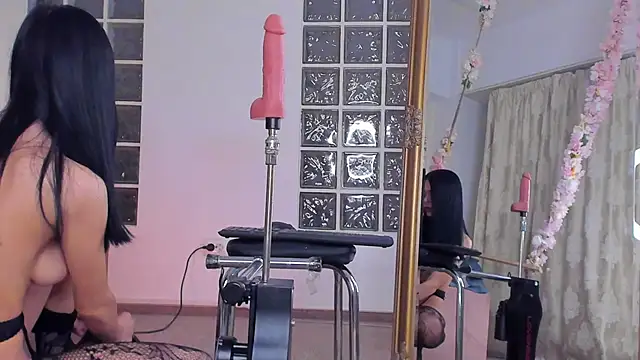 JassyeJoy online show from 11/18/25, 05:34