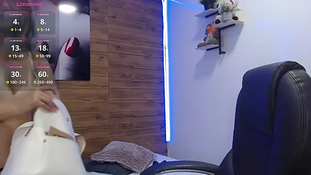 Ashlyeegray online show from 02/27/25, 10:26