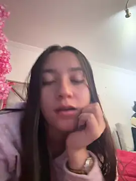 Snapshot of karla_cute01 chatting on 07/01/26, 10:31 karla cute01 online show from 07/01/26, 10:31