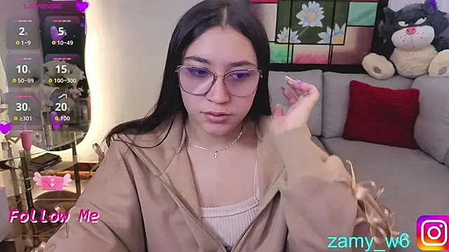 Snapshot of karla_cute01 chatting on 07/10/26, 06:39 karla cute01 online show from 07/10/26, 06:39