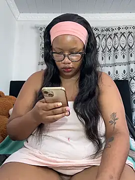MimiCurves online show from 06/01/26, 08:16