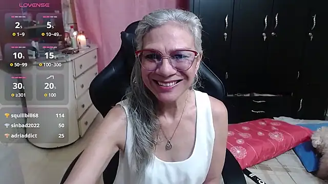 Snapshot of Giorgia_xue53 chatting on 10/26/25, 11:31 Giorgia xue53 online show from 10/26/25, 11:31