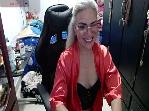 Snapshot of Giorgia_xue53 chatting on 03/29/26, 01:38 Giorgia xue53 online show from 03/29/26, 01:38