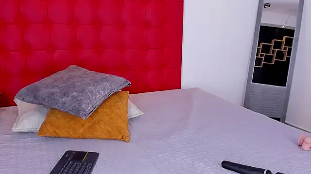 Daliana Beck online show from 11/19/25, 08:31