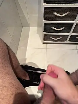 Snapshot of Deralboaus01 chatting on 02/08/25, 10:39 Deralboaus01 online show from 02/08/25, 10:39