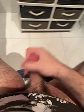 Snapshot of Deralboaus01 chatting on 03/15/26, 03:40 Deralboaus01 online show from 03/15/26, 03:40