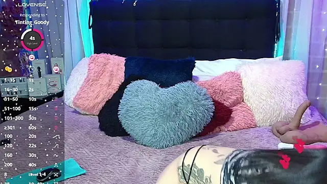 Hanna horny  online show from 11/18/25, 10:03