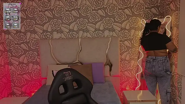 Mellani tay online show from 12/18/25, 03:23