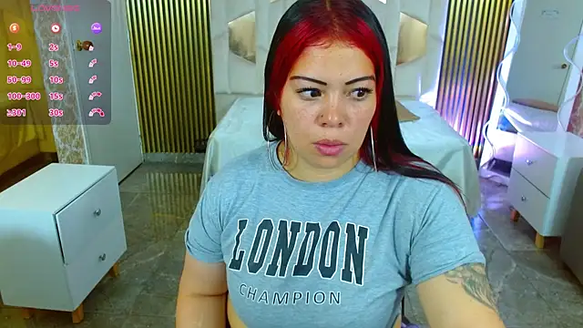 martinna tay online show from 10/11/25, 03:17