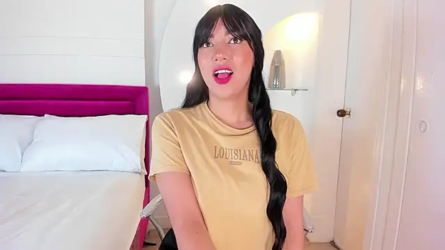 Snapshot of AliceHanz chatting on 12/10/24, 04:13 AliceHanz online show from 12/10/24, 04:13