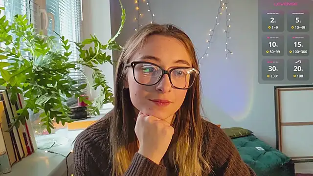 monlight  dana online show from 12/24/24, 12:00