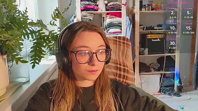 monlight  dana online show from 02/15/25, 10:44