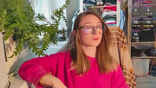 monlight  dana online show from 02/18/25, 11:11