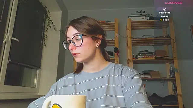 monlight  dana online show from 11/14/25, 11:57