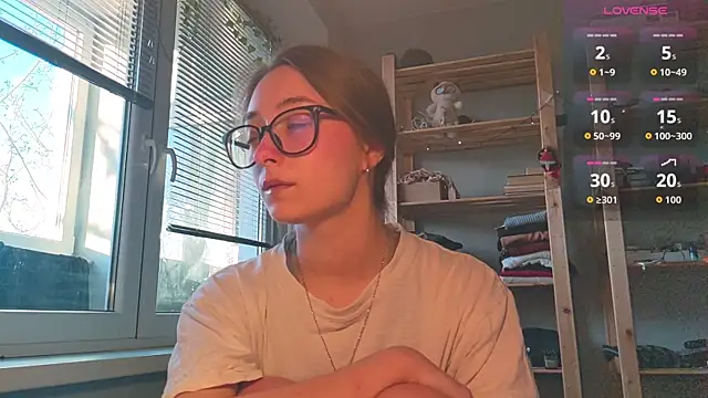 monlight  dana online show from 04/02/26, 04:15