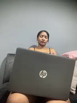 Berry Bans online show from 10/29/25, 12:24